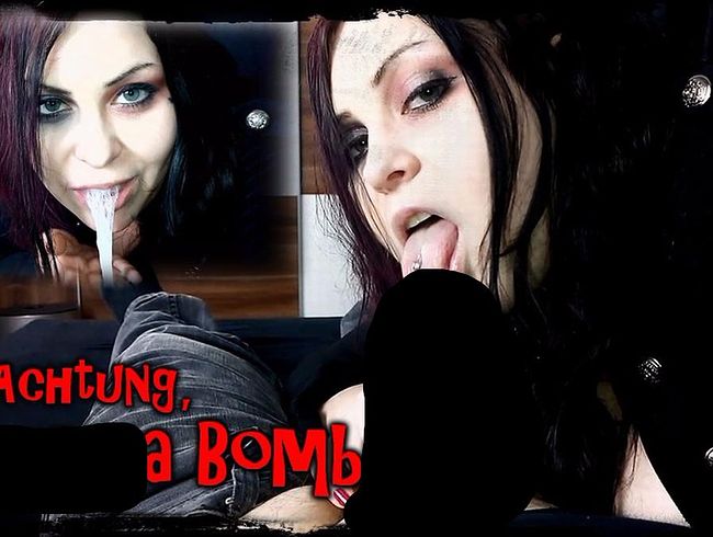 MinaDemonic Porno Video: ***L sper*a Bombe für Harley!